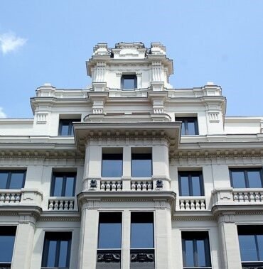 EDIFICIO-GRAN-VIA-20Cabbsa-Constructora-8-596x426