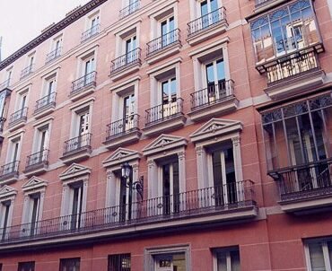 EDIFICIO-MUNICIPAL.-CALLE-MAYORCabbsa-Constructora-4-423x302