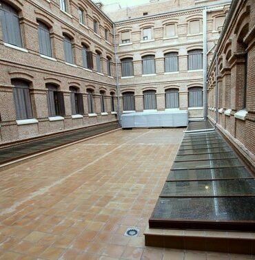 SALON-DE-ACTOS-DEL-SEMINARIO-CONCILIAR.-MADRIDCabbsa-Constructora-7-597x427