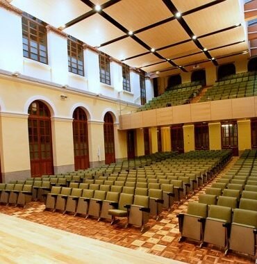 SALON-DE-ACTOS-DEL-SEMINARIO-CONCILIAR.-MADRIDCabbsa-Constructora-8-597x427